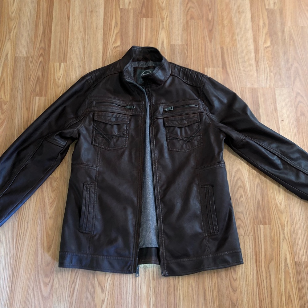 Brown BKE men’s jacket
